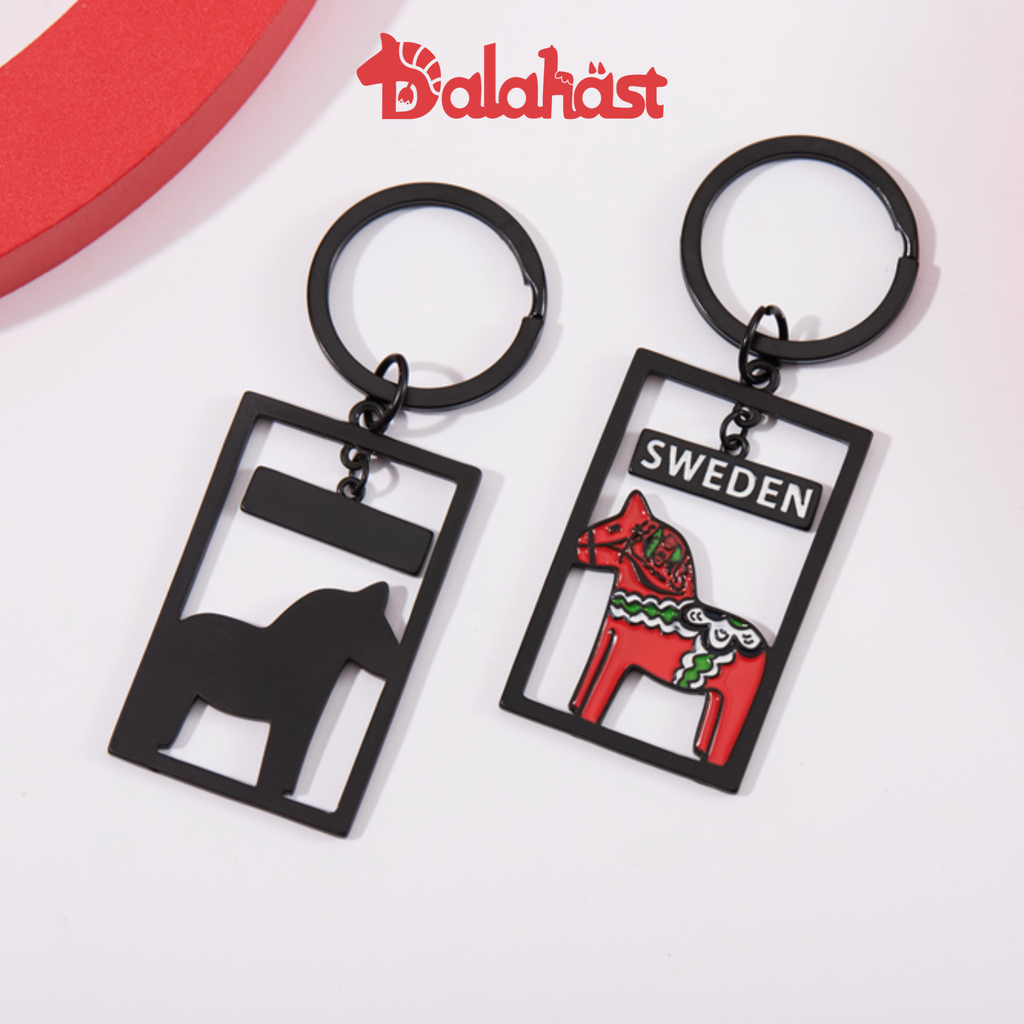 Swedish-Inspired Home Decor: Swedish Dalahast keychain（black）