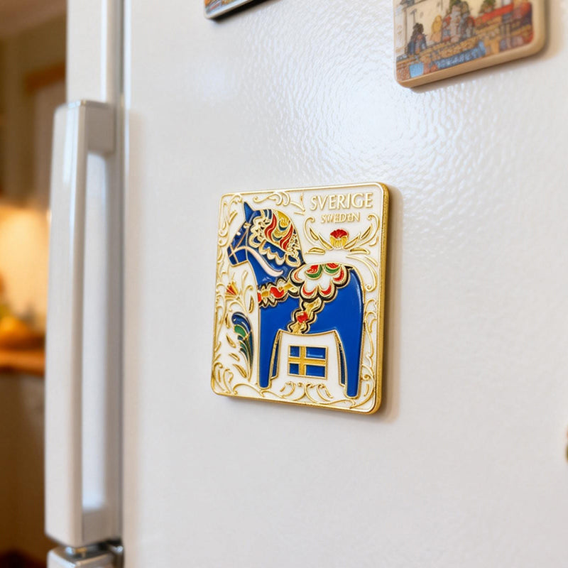 Swedish-Inspired Home Decor: Swedish Dalahast fridge magnet（square）